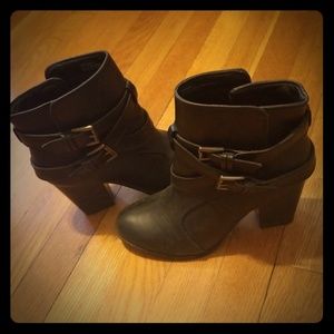Black Charlotte Russe Boots